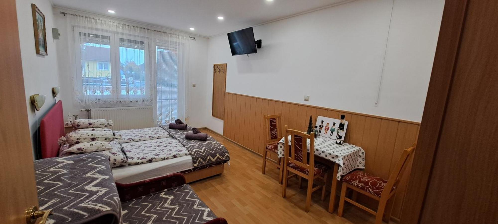 Gizella Apartmanhaus Buk Exterior photo
